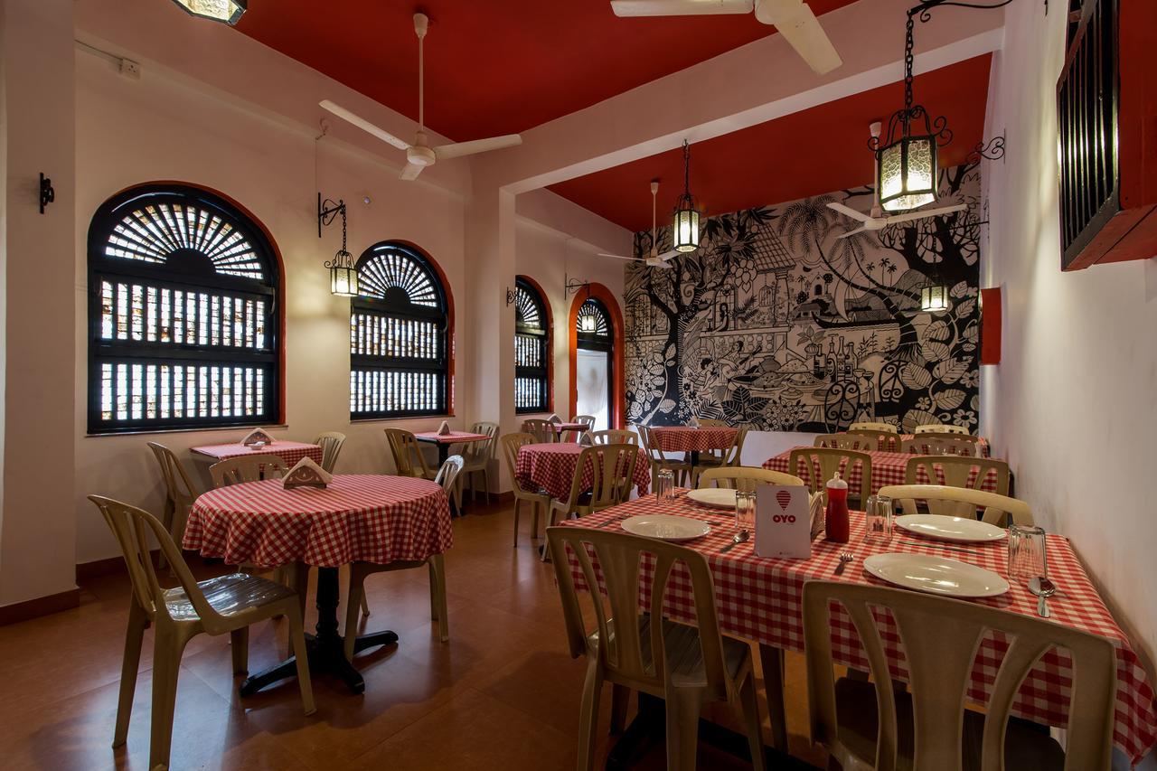 Oyo 10241 Hotel Mayfair Goa Exterior photo