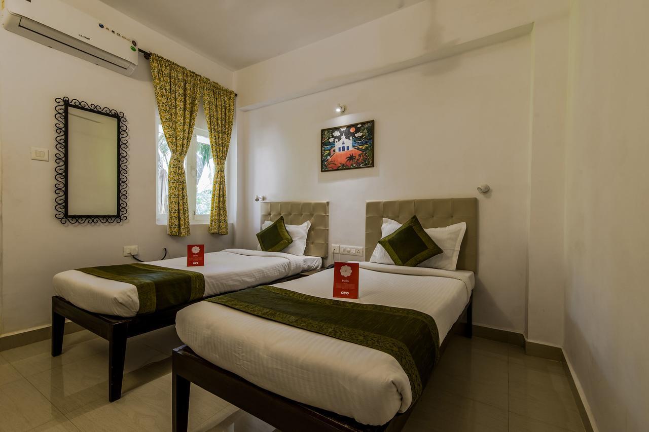 Oyo 10241 Hotel Mayfair Goa Exterior photo