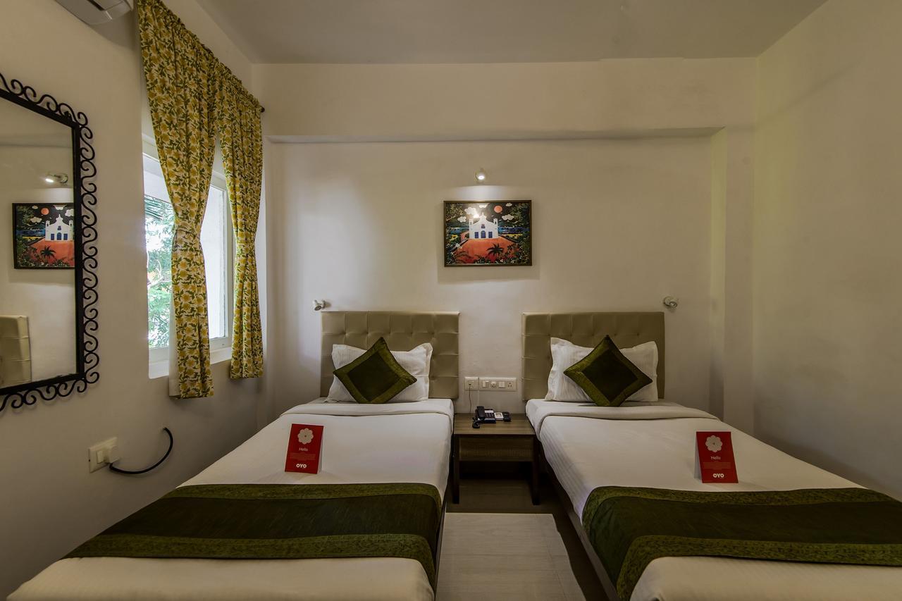 Oyo 10241 Hotel Mayfair Goa Exterior photo