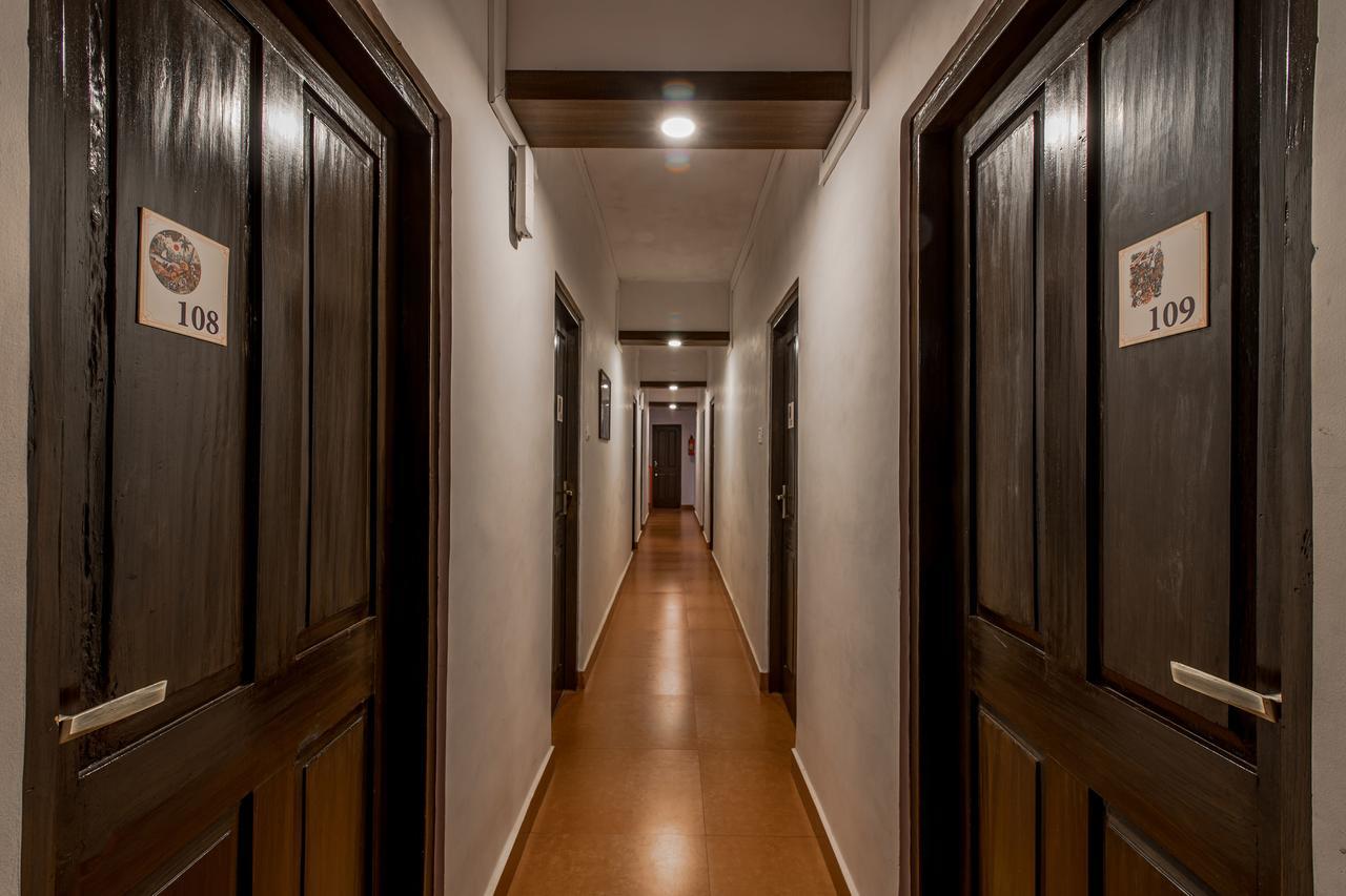 Oyo 10241 Hotel Mayfair Goa Exterior photo