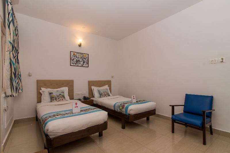 Oyo 10241 Hotel Mayfair Goa Exterior photo