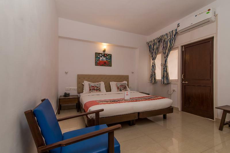 Oyo 10241 Hotel Mayfair Goa Exterior photo